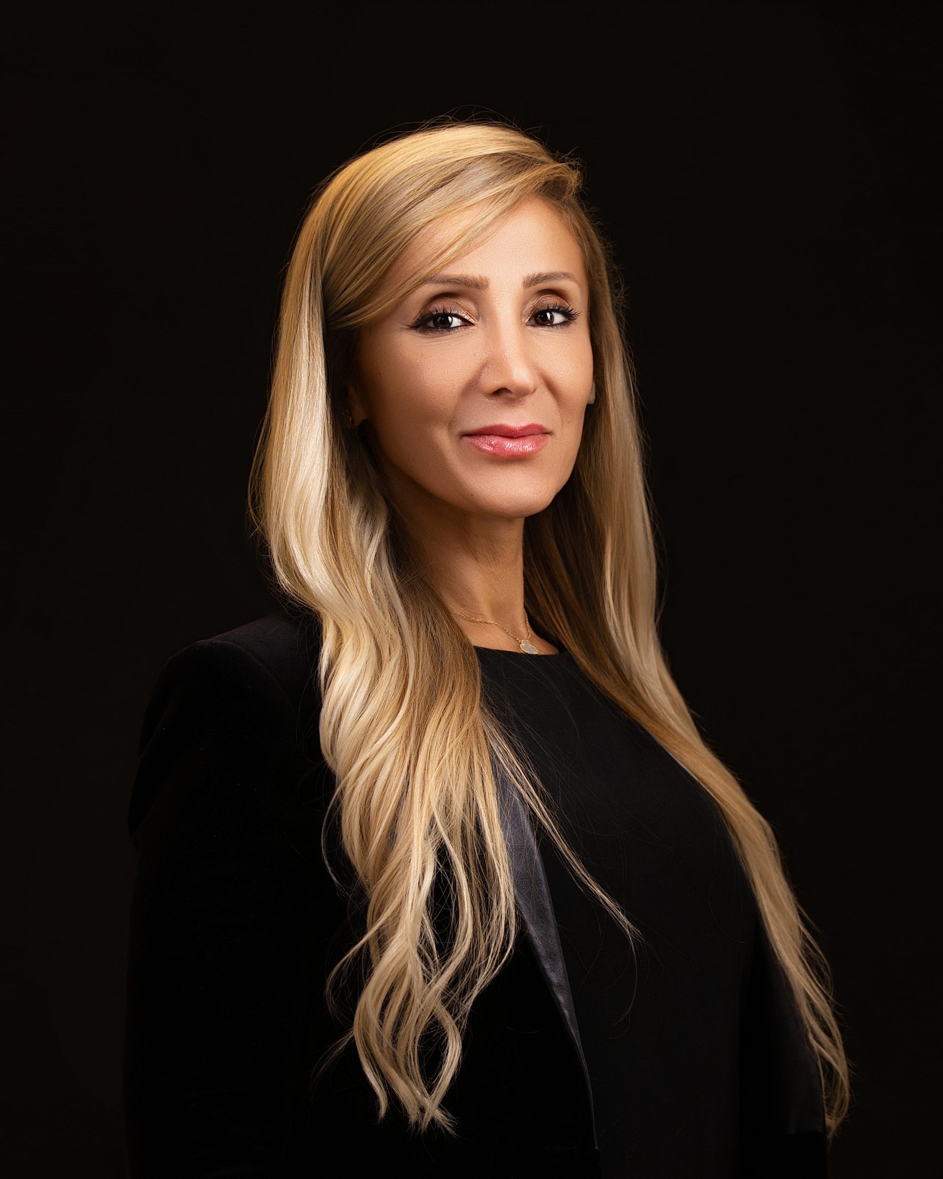 7 Corporate Headshot Mistakes Hurting Your Brand